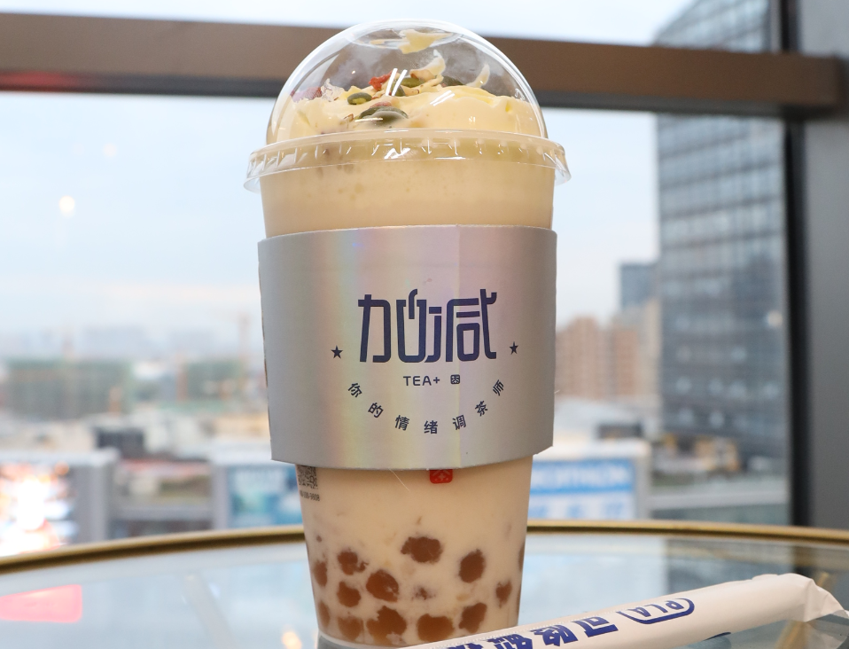 304am永利茶饮：奶茶加盟店提升业绩的方式有哪些